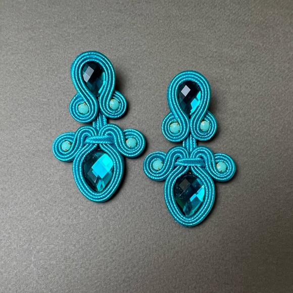 Elegant Art Deco-Inspired Earrings - Evening Gown Earrings - Stylish Earrings - Picture 8 of 10